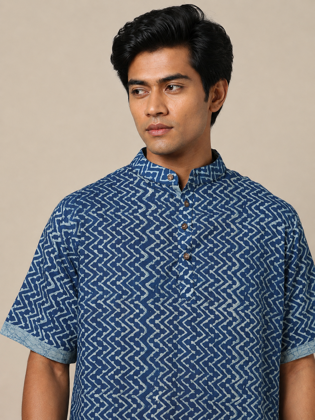 Men's Dabu Printed Indigo Dyed Short Kurta