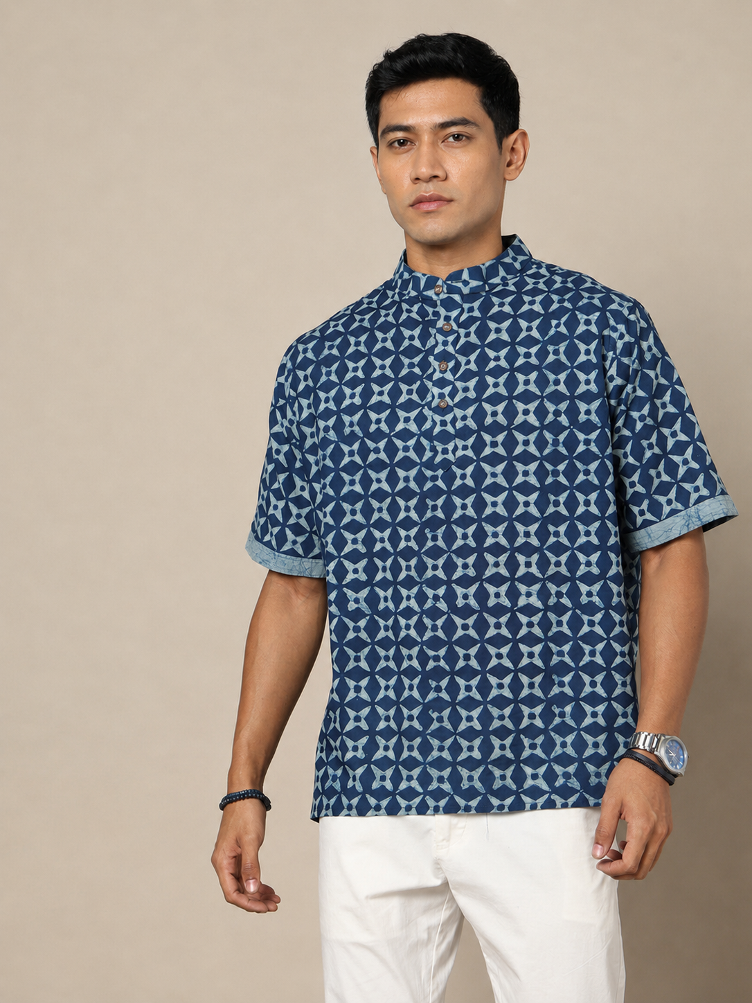Men's Dabu Printed Indigo Dyed Short Kurta